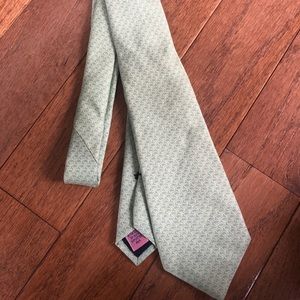 Vineyard Vines tie